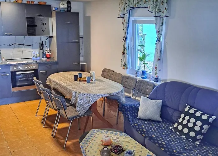 Дом отдыха Marina Kovin