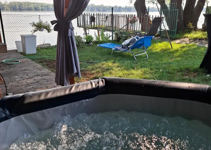 Marina Дом отдыха